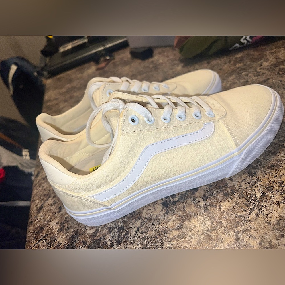 Womens VANS Off The Wall Lace Up